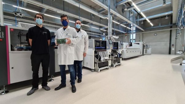 FUJI EUROPE realisiert bei Schubert System Elektronik GmbH  die komplette Produktionslinie für Leiterplatten