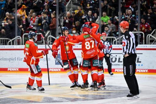 Sieg zum Jahresabschluss: DEG schlägt Bremerhaven 3:1!