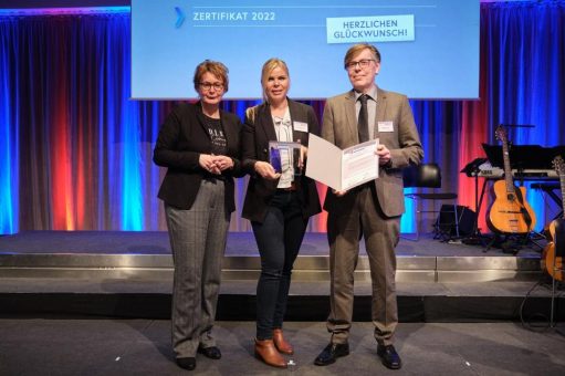 Niedersächsisches Ministerium zeichnet HMF mit Zertifikat „Zukunftsfest“ aus
