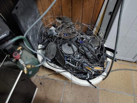 Demontage und Entsorgung beim Schrotthändler Bonn