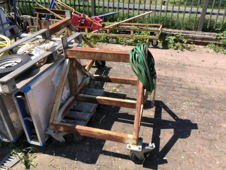 Altmetallsammler für den kostenlosen Schrottabhol-Service in Düsseldorf