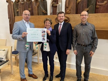 10 000 Euro gehen an die Gemeinde St. Markus