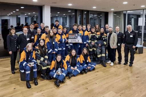 Gelungenes Manöver der Jugendfeuerwehr Offenburg bei MEIKO