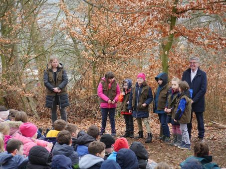 Grünes Klassenzimmer für die Reichenberg-Schule: Neuer Lernort stärkt Bildung für nachhaltige Entwicklung
