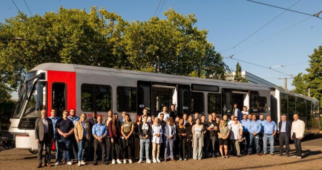 Ausbildungsstart 2022: 30 neue Nachwuchskräfte steigen bei der Rheinbahn ein
