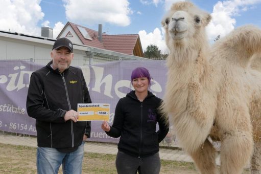 Humbaur spendet an den Krümelhof: 1850€ für Kinder und ihre tierischen Helfer