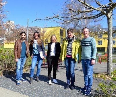 Schauspieler Oliver Wnuk zu Besuch bei neurologisch erkrankten Kindern und Jugendlichen im Hegau-Jugendwerk