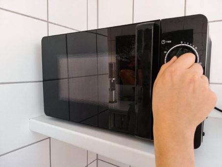 TÜV Rheinland: Neue Elektrogeräte erst einmal ausdünsten lassen