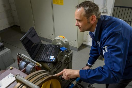 TÜV Rheinland: Weniger Mängel bei Aufzugsprüfungen