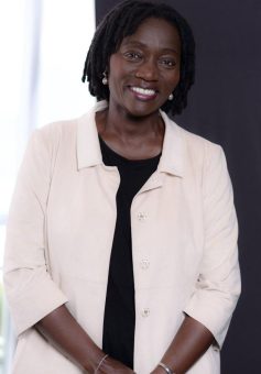 Internationaler TÜV Rheinland Global Compact Award für Dr. Auma Obama