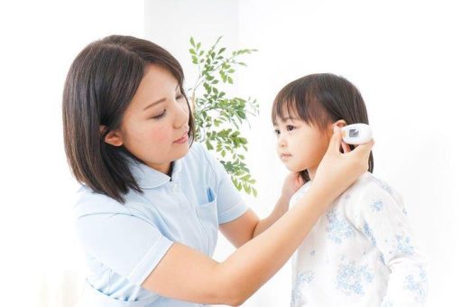 „Ich liebe den Beruf als Kinderkrankenschwester“ – Mitarbeiterinnen der Klinik für Kinder- und Jugendmedizin in Berlin über gegenseitige Wertschätzung