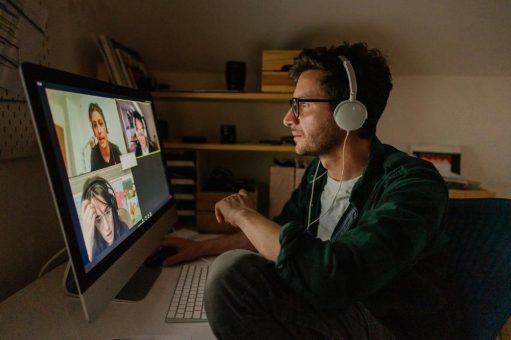 Cloud-Technologie überwindet Kontaktverbote – Vertrieb im Home Office