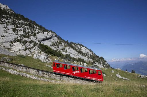 Öffentliche Gant als Vorgeschmack auf die neue Saison am Pilatus