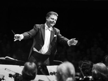 BÖHMEN, MÄHREN & MOZART