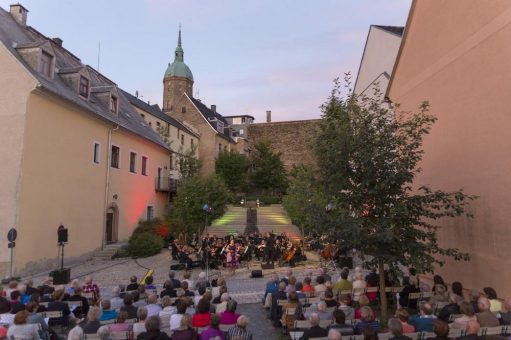 Sommer-Konzert der Erzgebirgischen Philharmonie auf den Altstadtterrassen in Annaberg-Buchholz