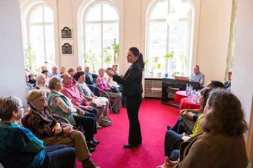 Premierenschaufenster zur Opernausgrabung „DIE HOCHZEIT DES JOBS“