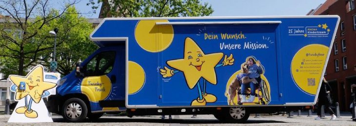 25 Jahre Aktion Kinddertraum: Start mit dem Twinky Truck zur deutschlandweiten Tour