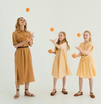 3 Bälle jonglieren lernen bei bestem Wetter – Sonntag, 21. Mai 2023 um 14 Uhr bei der Jonglierschule München (Nymphenburg)