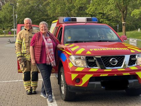 Im Feuerwehrauto zum letzten Nachtdienst