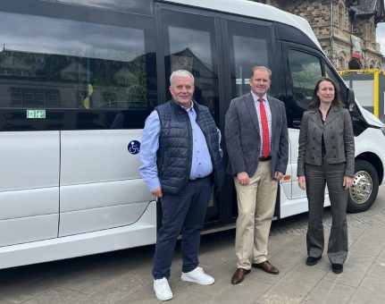 VRM: Elektro-Minibus absolviert Praxistest im Kreis Ahrweiler