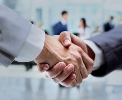 Gemeinsamer Erfolg: DEEDCON und VILT Group schließen Partnerschaft auf Augenhöhe