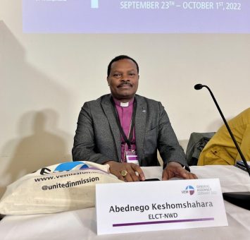 Tansanischer Theologe Abednego Keshomshahara ist neuer Moderator der VEM