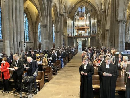 Vollversammlung der VEM mit internationalem Gottesdienst in Reinoldikirche eröffnet