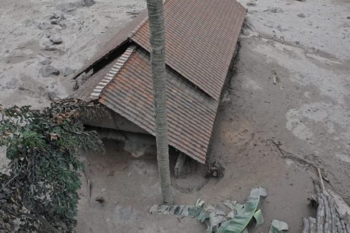 Soforthilfe für VEM-Kirche nach Vulkanausbruch in Indonesien
