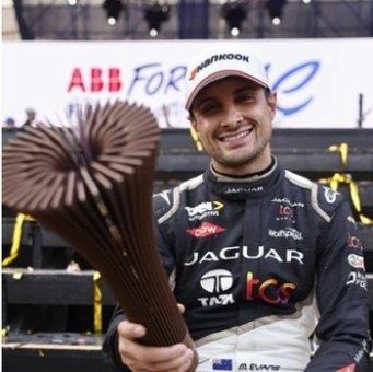 Mitch Evans erkämpft für Jaguar TCS Racing beim Jakarta E-Prix 2023 sein viertes Podium der Saison