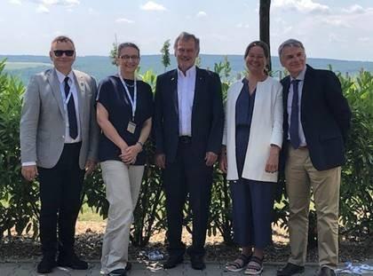 Dr. Siegfried Moder neuer Präsident des Europäischen Tierärzteverbandes FVE