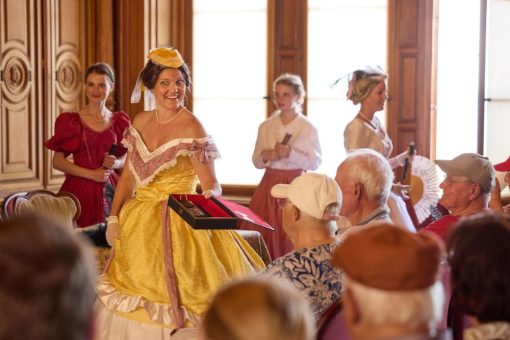 Historisches Schlossfest in Schwerin entführt Besucher ins  19. Jahrhundert