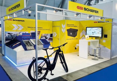 Li-Ion-Akkus und Komponenten sicher transportieren – SSI SCHÄFER Plastics überzeugt mit variantenreichem Lösungsangebot auf der BATTERY SHOW 2023