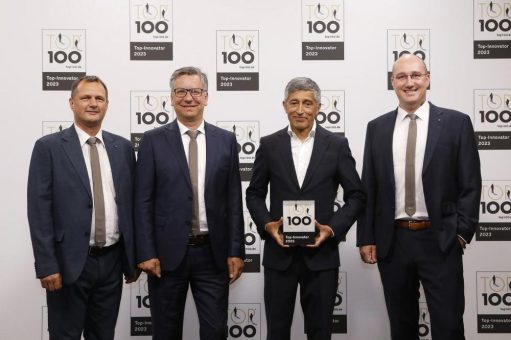 Aumüller Aumatic nimmt TOP 100-Award entgegen
