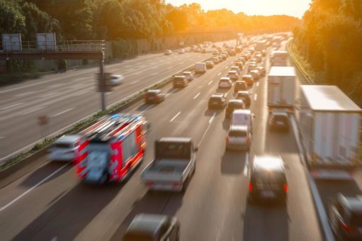 Achtung Stau:  Was es in der Autoschlange zu beachten gilt