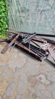 Altautos und Schrottautos bei der Schrottabholung Bochum Entsorgen lassen