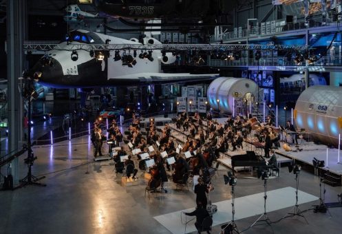 Deutsche Staatsphilharmonie Rheinland-Pfalz spielt im Technik Museum Speyer