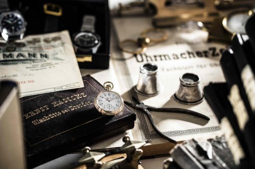 Das Deutsche Uhrenmuseum Glashütte lädt zur 7. Glashütter Antik-Uhrenbörse am 15. Mai 2022 ein