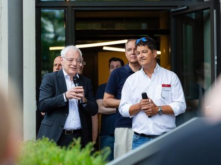 IANEO stellt seinen Neubau der Öffentlichkeit vor