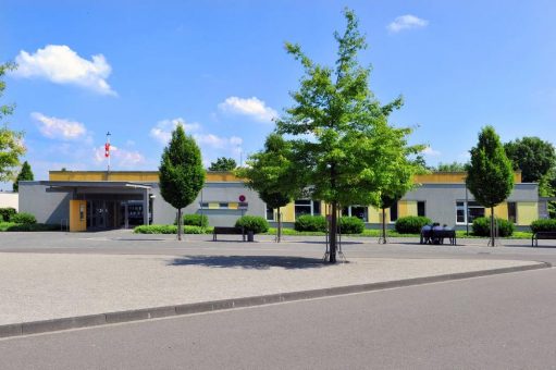 Handarbeitskreis des Gartenbauvereins Buschhütten spendet an die DRK-Kinderklinik Siegen