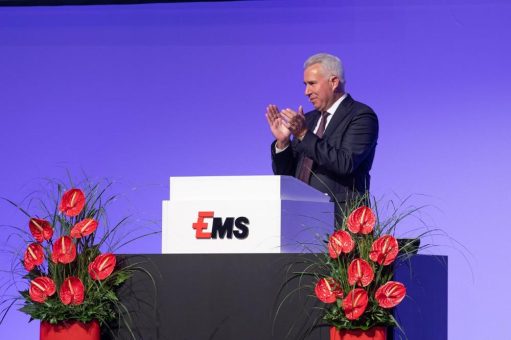 „Volksfest“ anlässlich der Generalversammlung der EMS-CHEMIE HOLDING AG