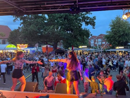 Ballermann Party begeistert beim 30. Stadtfest in Osterholz-Scharmbeck