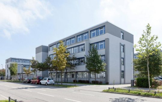 PATRIZIA verlängert Mietvertrag über 17.600 m² in München-Milbertshofen