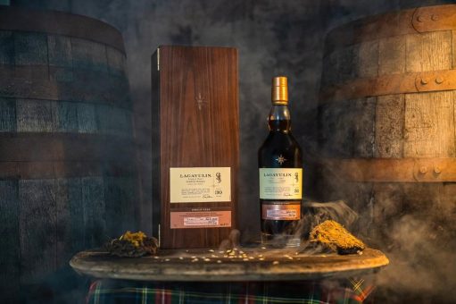 Einzigartiger Stern von Lagavulin: 30 Jahre alter Single Sherry Cask Whisky