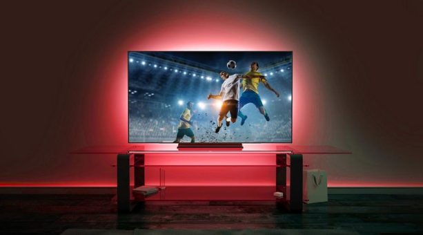 Luminea Home Control WLAN-RGB-LED-Streifen WRL-34 mit App- und Sprachsteuerung, USB, 3 m