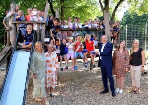 EBE statten alle Essener Erstklässler mit Brotdosen fürs Schulfrühstück aus