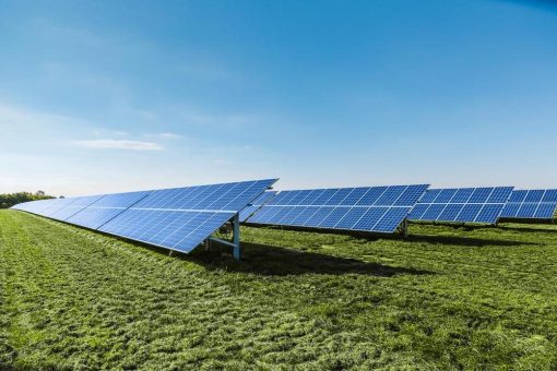 HAPPY BIRTHDAY SOLARPARK ANGERN: Sun Contracting lässt ein Jahrzehnt Solarstrom vom Feld revuepassieren