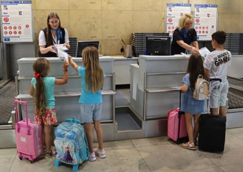 Sommerferien-Halbzeitbilanz am Airport Nürnberg: Noch mehr Sonnenhungrige als im Vorjahr