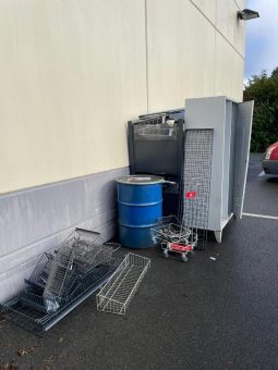 Demontage und Zerlegung von Maschinen und Stahlschrott in Solingen