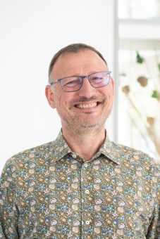 Uwe Korous ist Nachhaltigkeitsmanager beim Tessloff Verlag