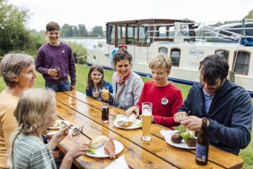 Bootfahren und Oktoberfest – geht jetzt auch zusammen